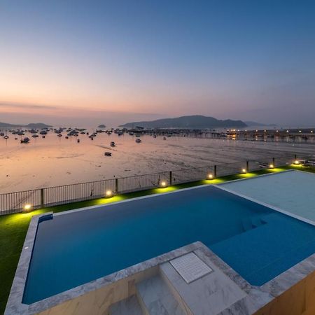 Shin Arch39 Phuket Beach Front - Sha Plus Chalong Exterior foto