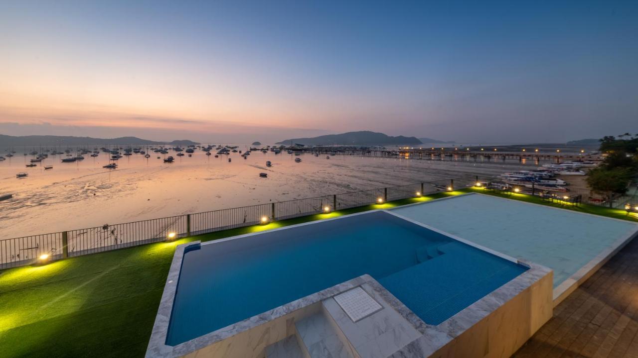 Shin Arch39 Phuket Beach Front - Sha Plus Chalong Exterior foto